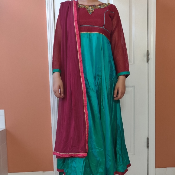 Dresses & Skirts - Indian salwar kameez